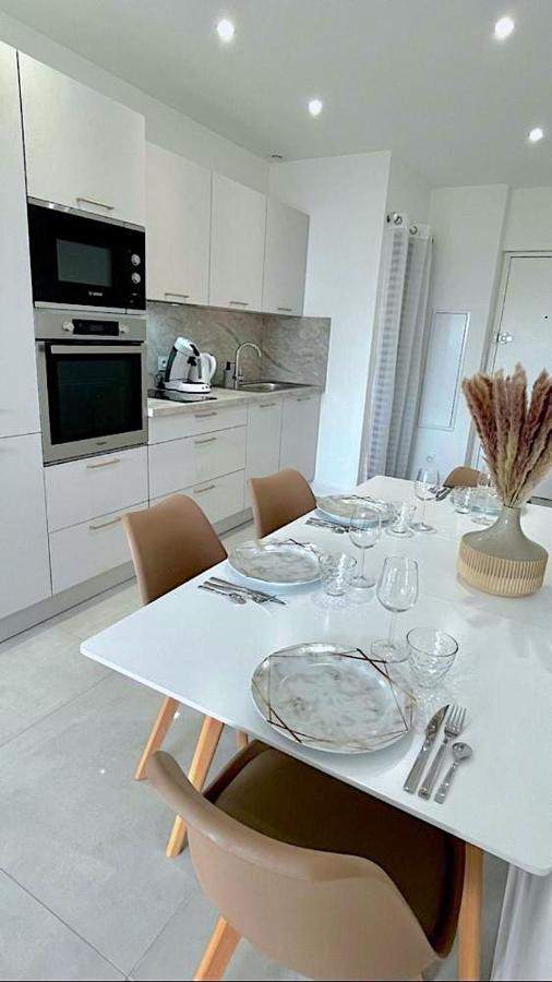 Superb Apartment With Sea View, 200M From Beach San-Martino-di-Lota Exterior foto
